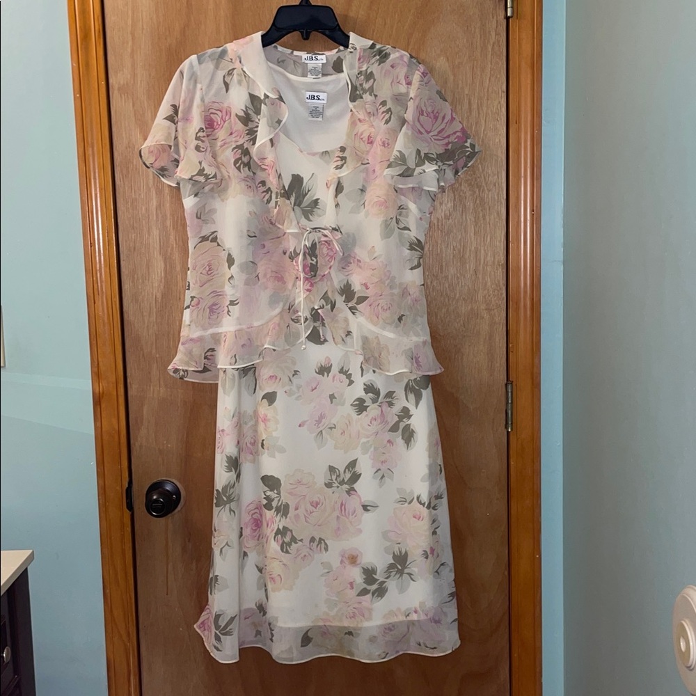 J.B.S. Ltd. Floral Sleeveless Dress with Shawl